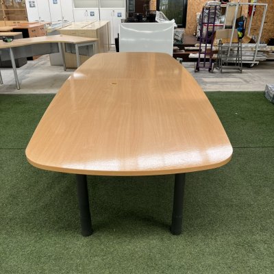 โต๊ะประชุม 10 ที่นั่ง