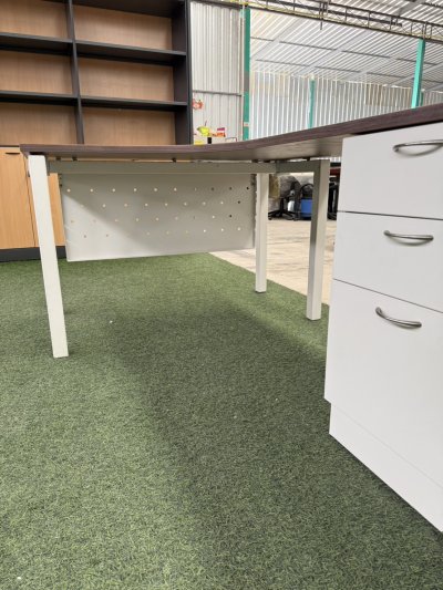 โต๊ะทำงานผู้บริหารทรง L