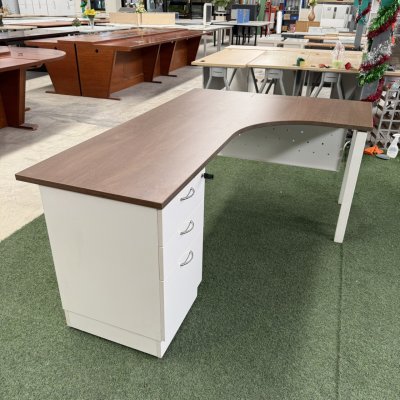 โต๊ะทำงานผู้บริหารทรง L