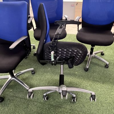 เก้าอี้สำนักงาน