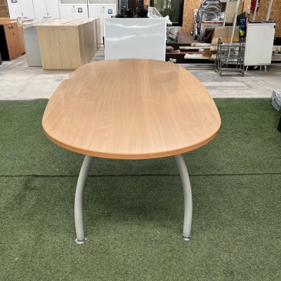 โต๊ะประชุม 6 ที่นั่ง