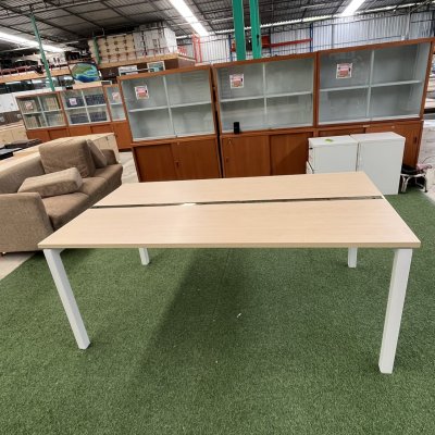 โต๊ะอเนกประสงค์