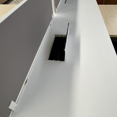 โต๊ะทำงานกลุ่มทรง L 4 ที่นั่ง (สีขาว)