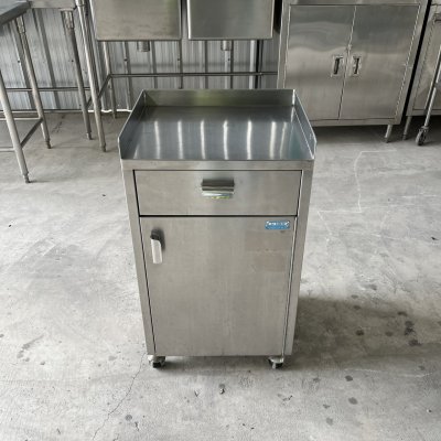 ตู้สแตนเลสเคลื่อนที่