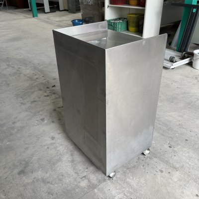 ตู้สแตนเลสเคลื่อนที่