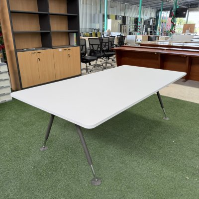 โต๊ะประชุม 6-8 ที่นั่ง