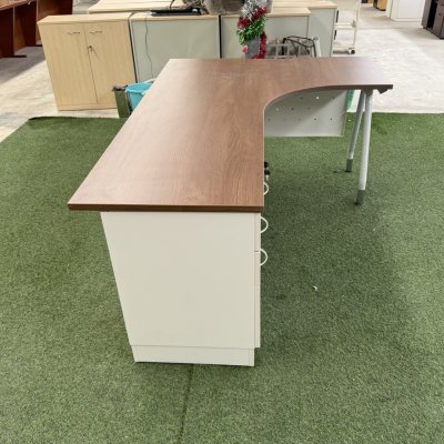 โต๊ะทำงานผู้บริหารทรง L