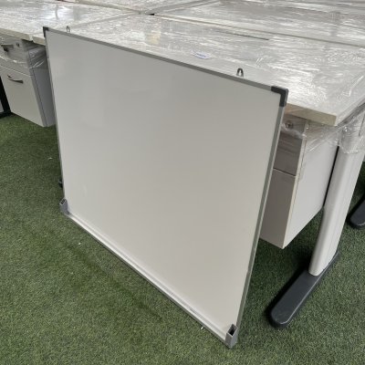 กระดานไวท์บอร์ด แขวนผนัง