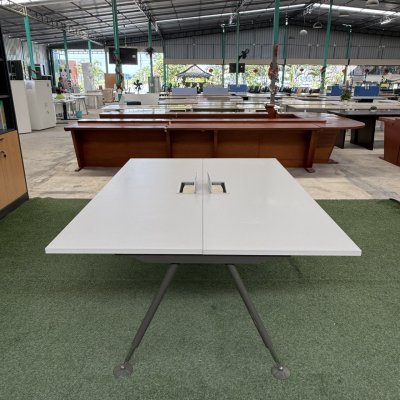 โต๊ะประชุม 6-8 ที่นั่ง