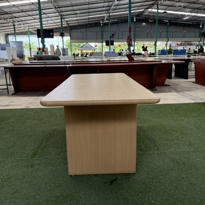 โต๊ะประชุม 4-6 ที่นั่ง