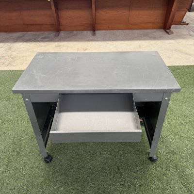 ชุดโต๊ะทำงานเหล็กพร้อมเก้าอี้