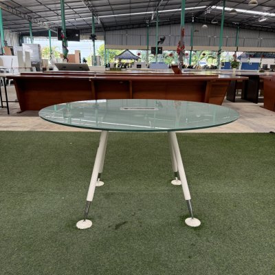 โต๊ะประชุมทรงกลม