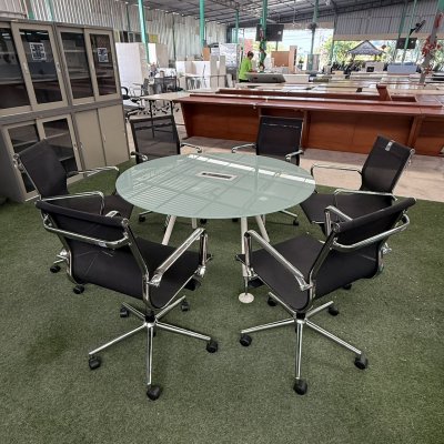 โต๊ะประชุมทรงกลม