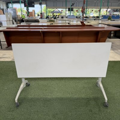 โต๊ะอเนกประสงค์ พับได้