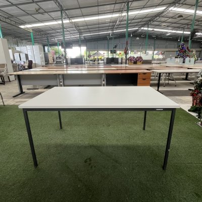 โต๊ะอเนกประสงค์