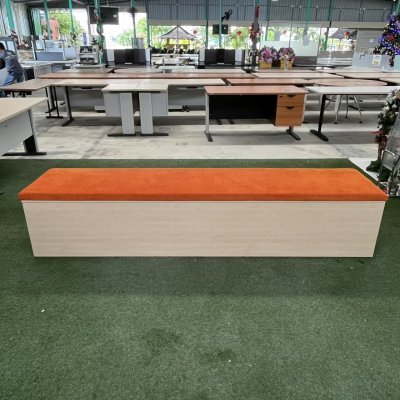 เก้าอี้สตูล