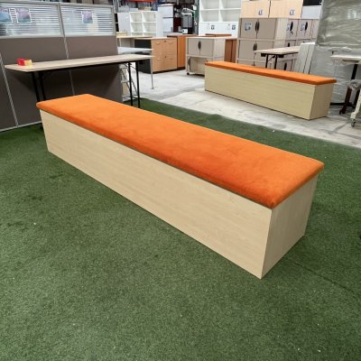 เก้าอี้สตูล