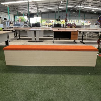 เก้าอี้สตูล