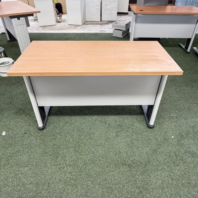 โต๊ะทำงาน