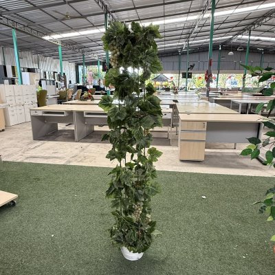 ต้นไม้ปลอม