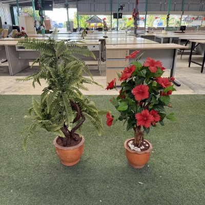 ต้นไม้ปลอม