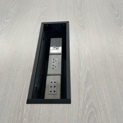 โต๊ะประชุมทรงวงรี