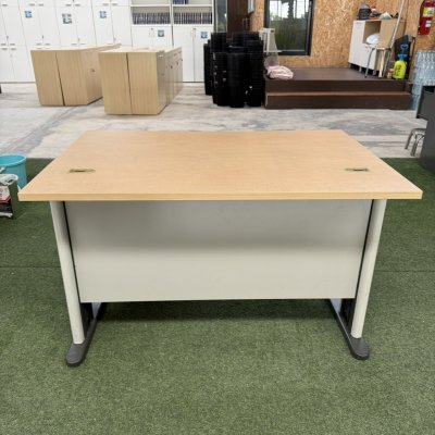 โต๊ะทำงาน