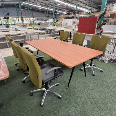 โต๊ะประชุม  6-8 ที่นั่ง