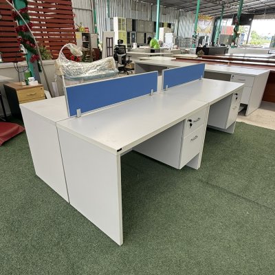 โต๊ะทำงานกลุ่ม 4 ที่นั่ง