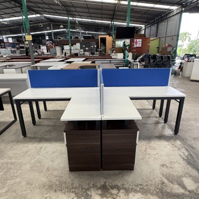 โต๊ะทำงานกลุ่ม 4 ที่นั่งทรง L