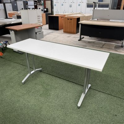 โต๊ะอเนกประสงค์