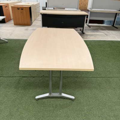 โต๊ะประชุม 4-6 ที่นั่ง