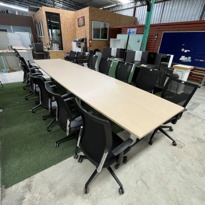 โต๊ะประชุม 14 ที่นั่ง