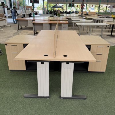 โต๊ะทำงานกลุ่ม 4 ที่นั่งทรง L