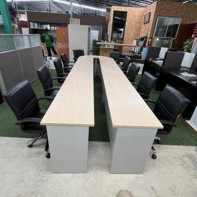โต๊ะประชุม 10 ที่นั่ง