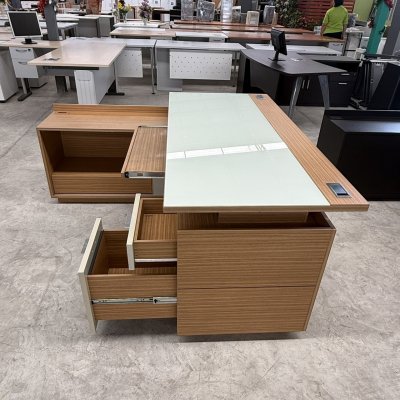 โต๊ะทำงานผู้บริหารทรง L