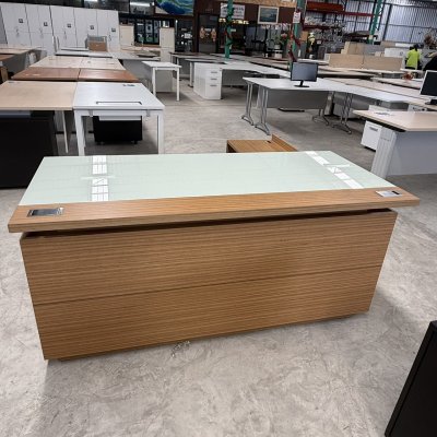 โต๊ะทำงานผู้บริหารทรง L