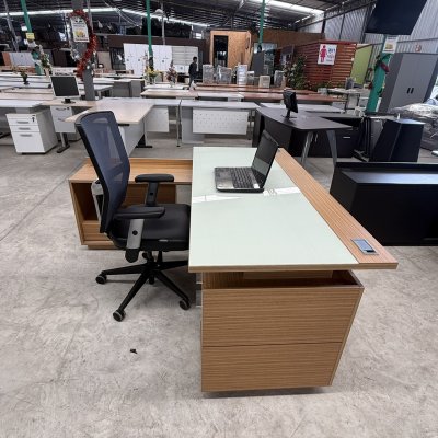 โต๊ะทำงานผู้บริหารทรง L