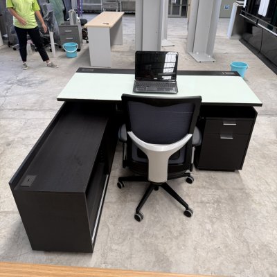 โต๊ะทำงานผู้บริหารทรง L