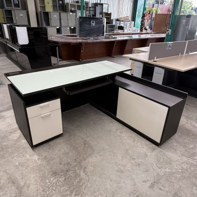 โต๊ะทำงานผู้บริหารทรง L