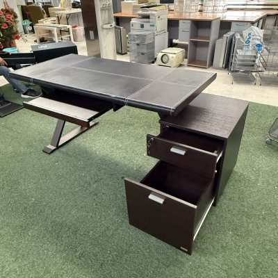 ชุดโต๊ะทำงาน