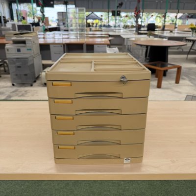 ลิ้นชักใส่เอกสาร