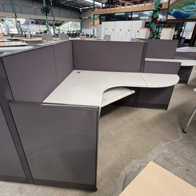 โต๊ะทำงานกลุ่ม 4 ที่นั่งทรง L