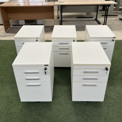 ตู้ลิ้นชักใต้โต๊ะ