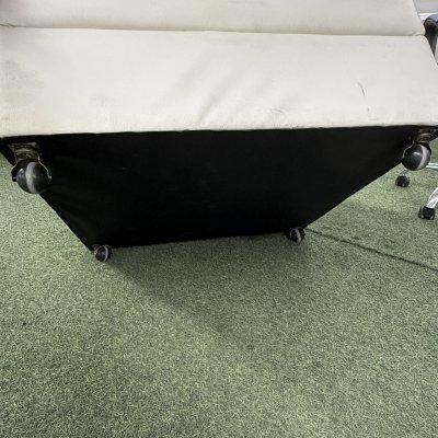 เก้าอี้สตูลพักคอย