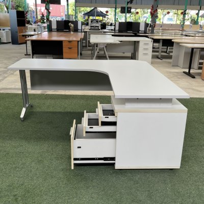 โต๊ะทำงานผู้บริหารทรง L