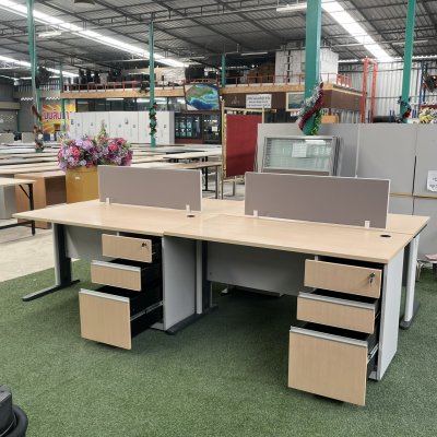 โต๊ะทำงานกลุ่ม 4 ที่นั่ง  (ลิ้นชักฝั่งขวา)