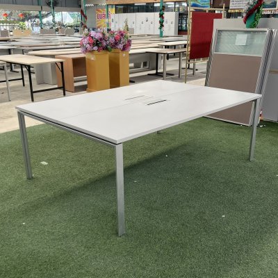 โต๊ะประชุม 6-8 ที่นั่ง