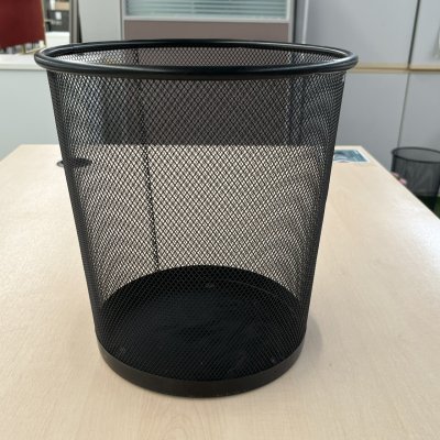 ถังขยะตะแกรงเหล็ก ไซส์กลาง