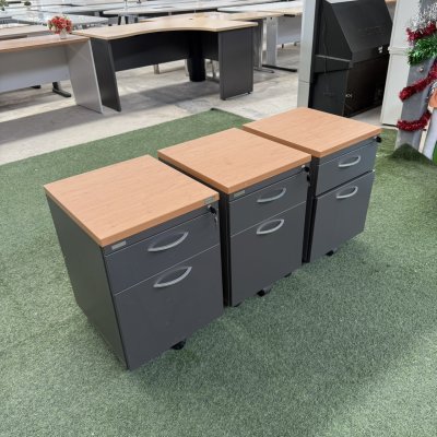 ตู้ลิ้นชักใต้โต๊ะ